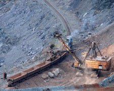 Жуть! Трое детей оказались в подземной ловушке