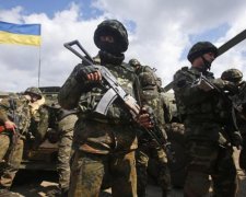 Мурашки по коже: украинские бойцы сняли клип на фоне разрушенного Славянска