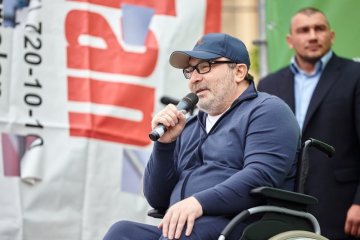 Комунальники Кернеса прогоріли на цинічній схемі: оббирали собак, -  вам не почулося