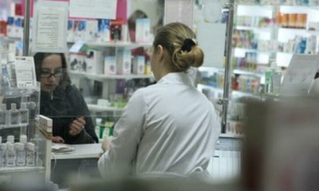 Безденежье украинцев спасло отечественную фармацевтику