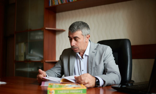 доктор Комаровський