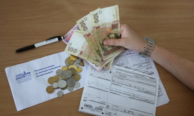 Кабмін роздасть пенсіонерам тисячі гривень: названо дату