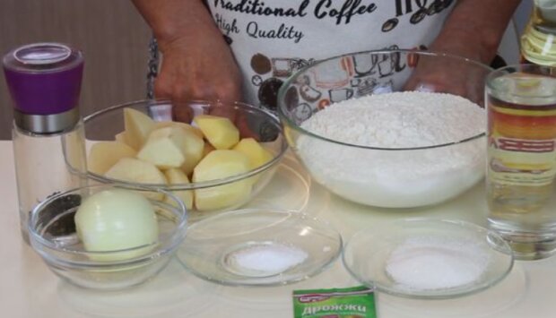 Дрожжевое тесто для пирожков с сухими дрожжами на молоке - рецепт пошагово с фото | ТестоВед
