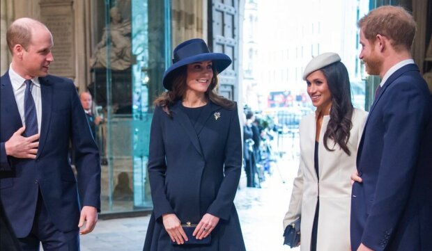 С кем у Меган Маркл ближайшие связи в монаршей семье: Королева и Кейт Миддлтон пасут задних