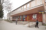 Чатує біля школи: у Києві б'ють на сполох через покидька, який переслідує дітей