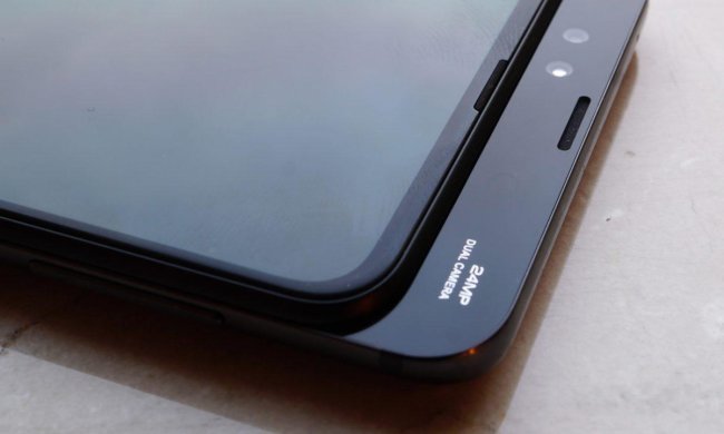 Xiaomi Mi Mix 3 раптово обійшов конкурентів