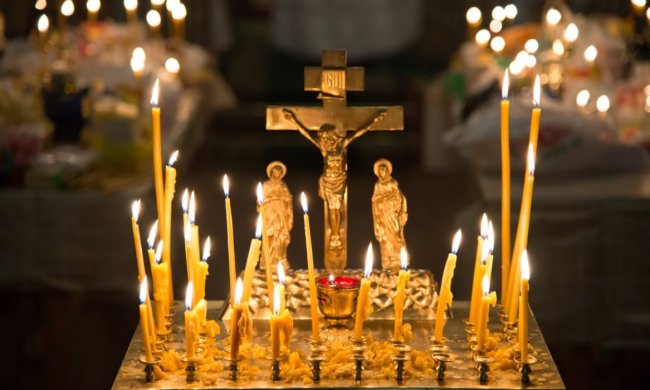 Потужна батьківська молитва: захистить дітей на відстані