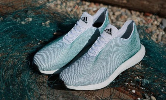 Adidas виготовила кросівки з океанічного сміття