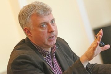 На базі Міносвіти потрібно створити два міністерства - Квіт