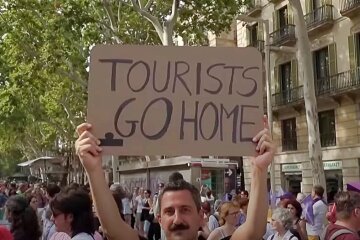 У Барселоні протест проти туристів / фото: скриншот Youtube