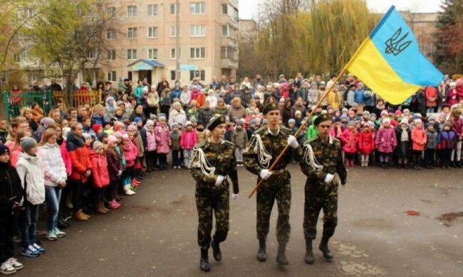 В Тернополе почтили память погибшего под Дебальцево бойца (фото)
