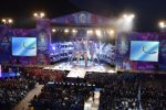 Виконавець виступив на російському конкурсі в жовто-блакитному костюмі: відео