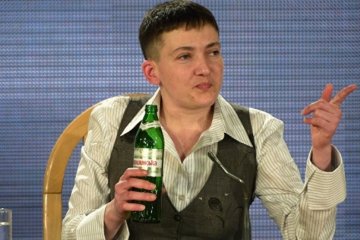 Савченко заснула під час засідання парламенту