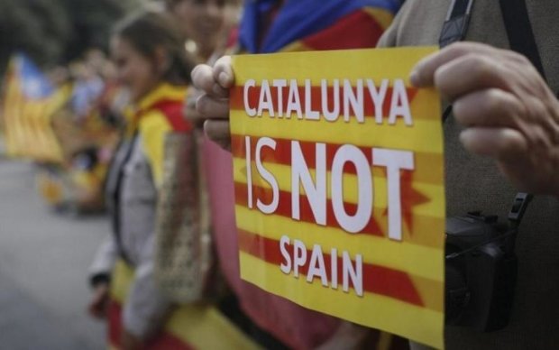 Власти Каталонии озвучили официальные результаты скандального референдума