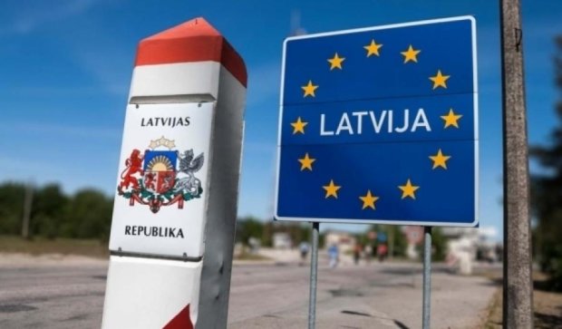 У Латвії судитимуть організатора турпоїздок в окупований Крим