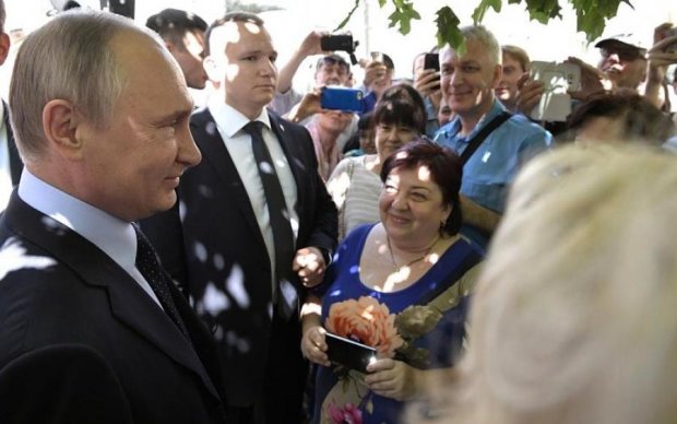 У Путина слепили очередное "доказательство народной любви": видео
