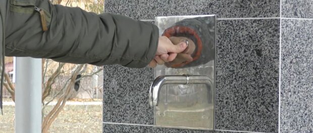 В Киеве появлятся десятки новых бюветов - где набрать чистой воды "на халяву"