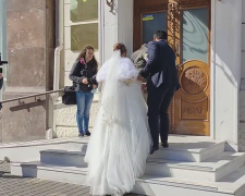Весілля. Фото: скрін youtube