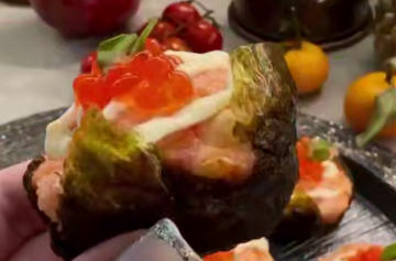 Запечені роли-мафіни, кадр з відео