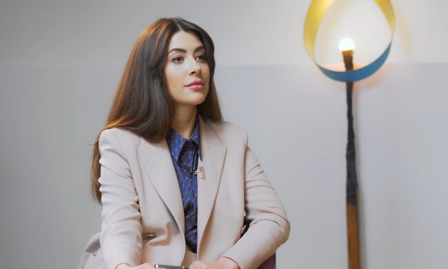 Раміна Есхакзай, скріншот з відео