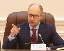 Для індексації соцвиплат потрібно 12 мільярдів гривень - Яценюк