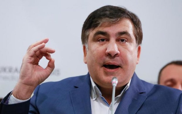 Цена гражданства: Саакашвили показал важные документы