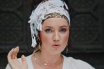 Оля Цибульская, кадр из клипа на песню: "Викликай Поліцію"