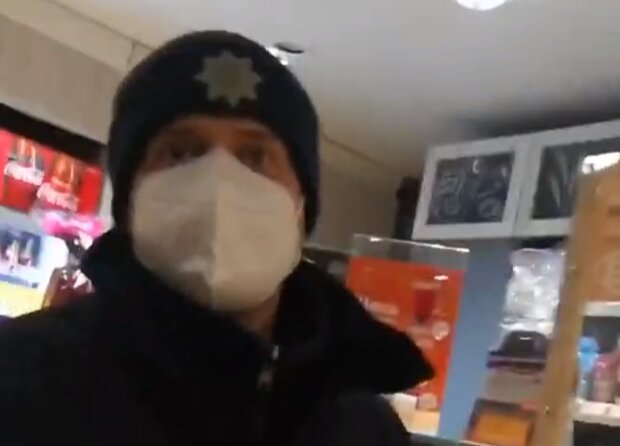 Полицейский, кадр из видео