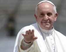 Депутати вимагають від Папи Римського пояснити за гріхи