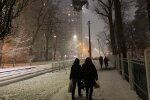 Люди на вулиці, фото: Знай.ua