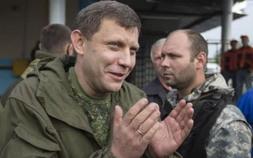 Два портрета вождя: блогер высмеял легкость открытия бизнеса в "ДНР"
