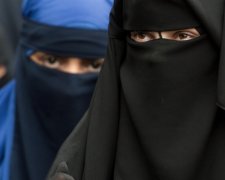 Немецким служащим запретили мусульманскую одежду