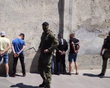 Бунт в колонии на Днепропетровщине: пламя охватило все вокруг, что известно