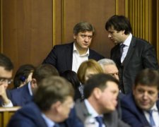 Кабмін продовжить урізати субсидії українцям