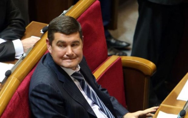 Тарута указал единственный выход для Порошенко после "пленок Онищенко"