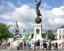 Харкове, зустрічай літо: погода вижене українців на вулицю 19 серпня