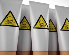 Які небезпечні інгредієнти містяться в косметиці