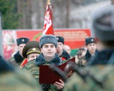 Білорусь привела війська у бойову готовність