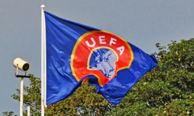 Полиция обыскивает офис УЕФА из-за панамских оффшоров 