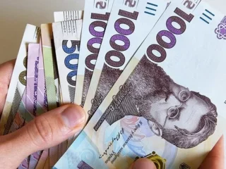 Пенсійні виплати в Україні: графік
