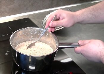 Перлова каша. Фото: скрін youtube