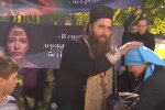 Тернопольский поп грозил "Божьим судом" в центре Киева: "Паспорт для дьявола"