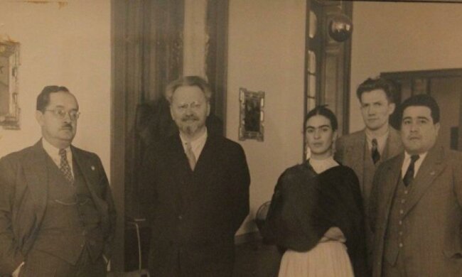 В Харкові покажуть комедію-абсурду про Троцького