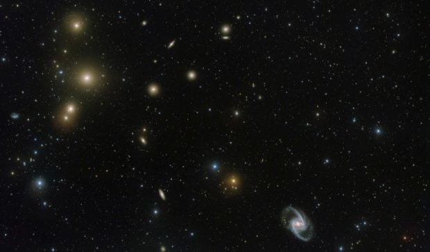 Неймовірне галактичне скупчення "Піч"
