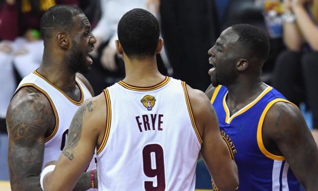 Голден Стейт - Клівленд: Прогноз і ставки букмекерів на фінал НБА