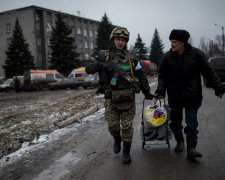 Бої за Дебальцеве: ворог облюбував ласий шматок Донбасу, Україні дали знак