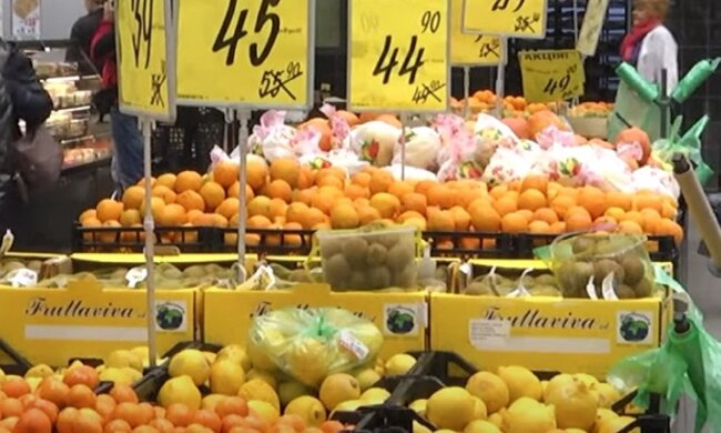 Полиця магазину. Фото: Youtube