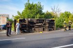 Смертельное ДТП с автобусом: украинскую трассу залило кровью, "скорые" забирают людей