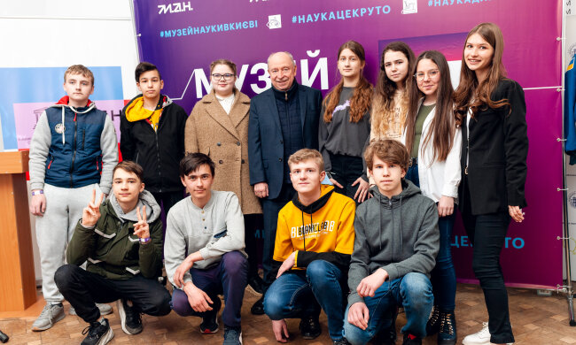 Станіслав Довгий