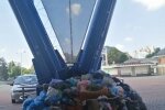 На харьковском Металлисте выросла гора мусора - коммунальщики Кернеса ненавидят футбол